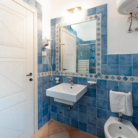 Relaxing Baia Dei Mirti Mono 4 Sleeps 4 *
