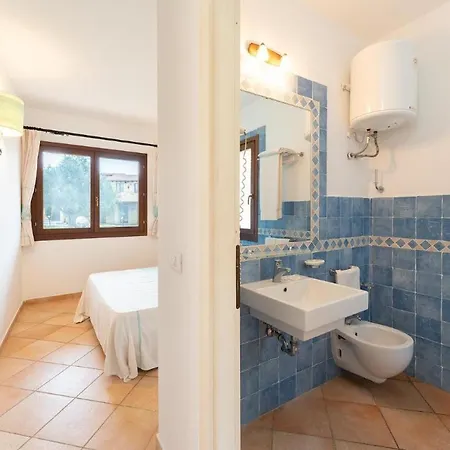 Relaxing Baia Dei Mirti Mono 3 Sleeps 3 *