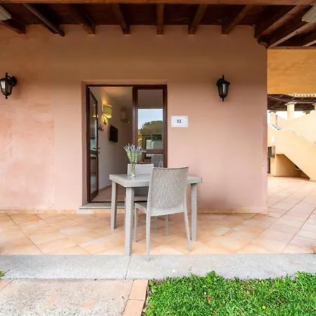 Relaxing Baia Dei Mirti Mono 3 Sleeps 3 Lejlighed Vignola Mare